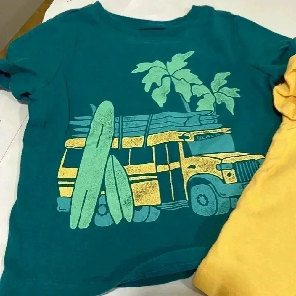 Old Navy T-shirts